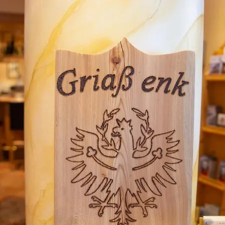Garni Alpenhof 4*